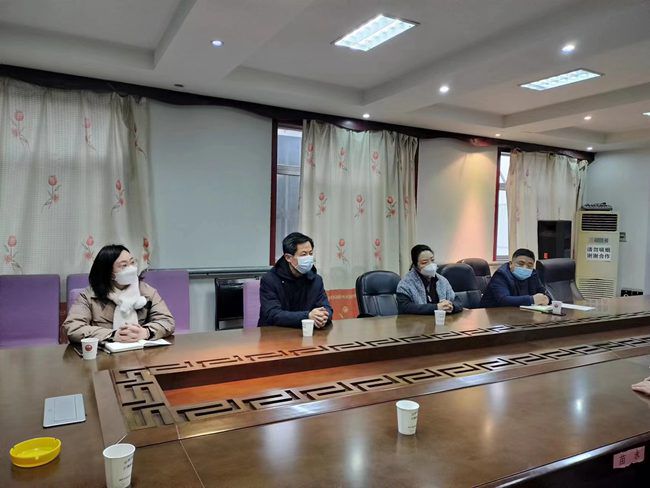 武陟縣人民政府副縣長(zhǎng)蘇瑞君、縣農(nóng)業(yè)局局長(zhǎng)宋治環(huán)一行蒞臨我公司調(diào)研